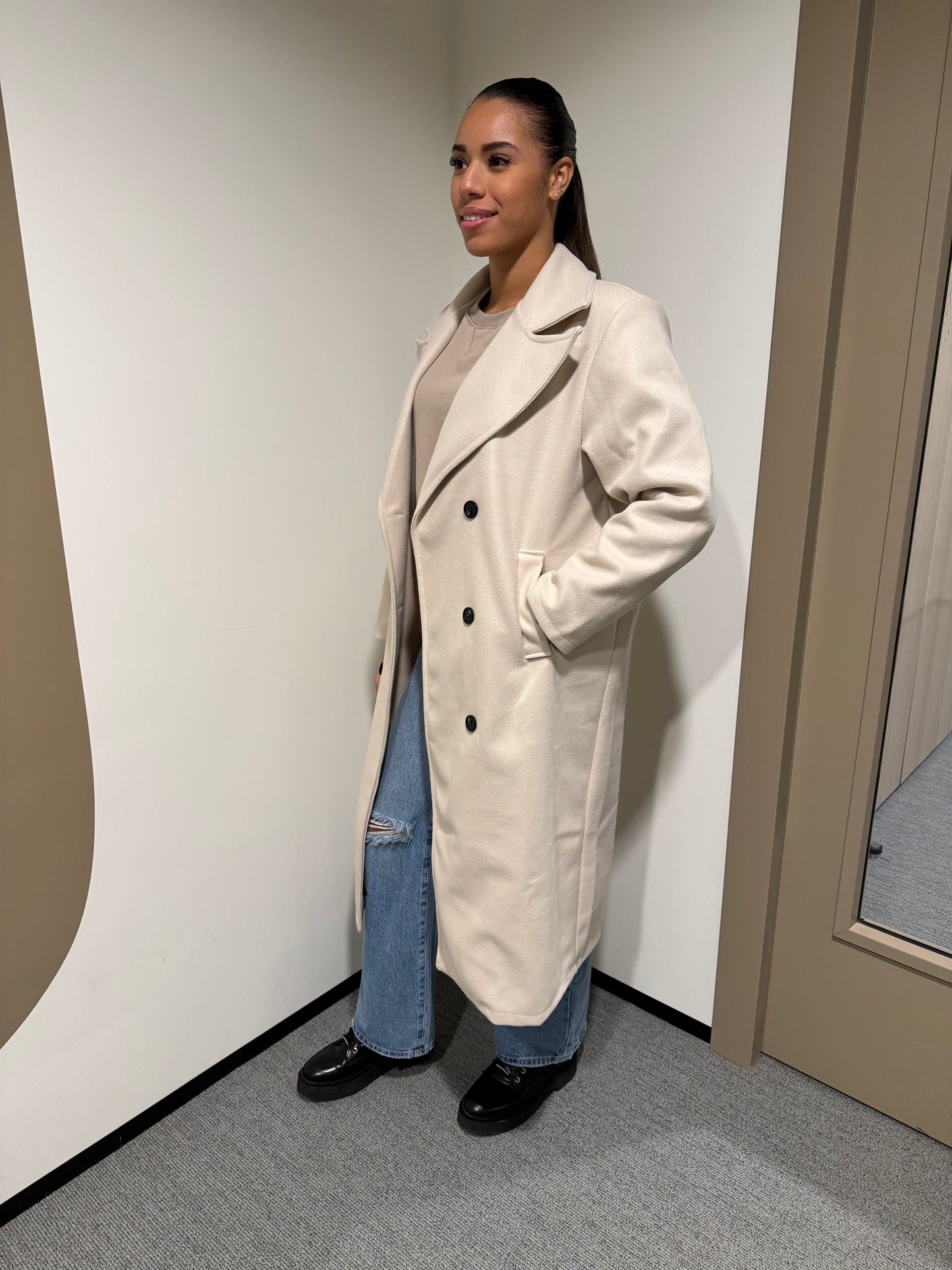 Nude mantel jas