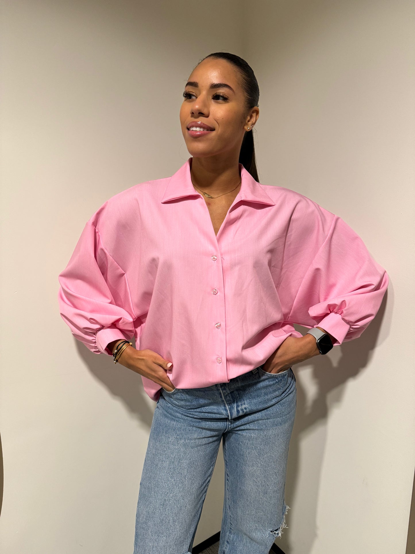 Roze blouse met popeline mouw